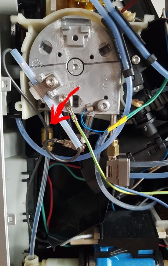Jura E85 Impressa Thermoblock undicht V1 Legris Jura Reparatur Wartung Pflege Kaffeevollautomaten Forum rund um die Reparatur Pflege