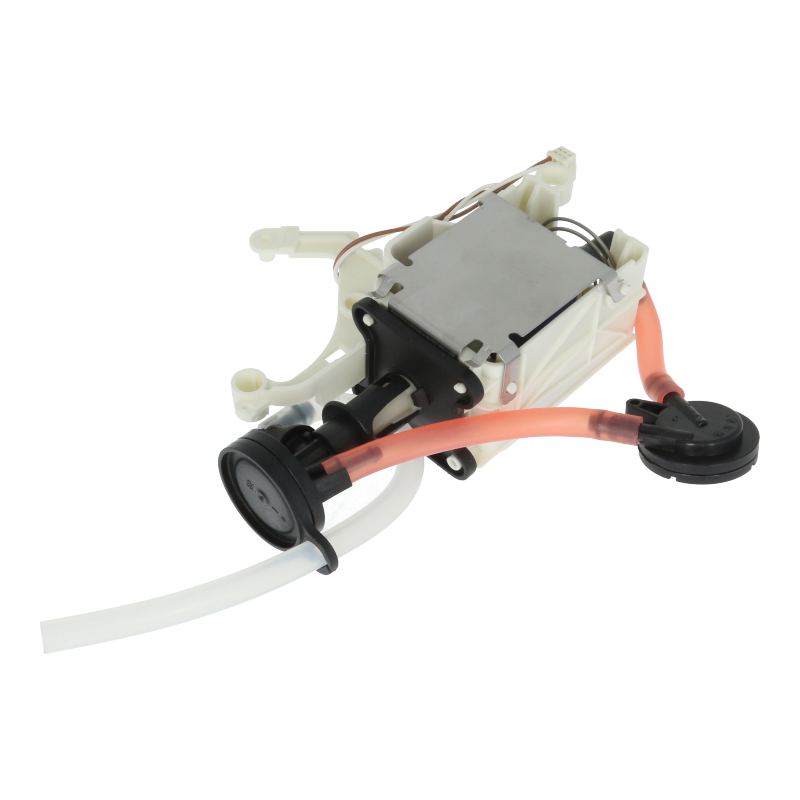 Pumpe mit vormontierten Pulsationsdämpfer für Siemens EQ.700